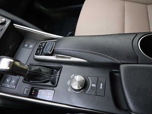 Used 2019 Lexus IS 300 AWD w/ Navigation Package image 33