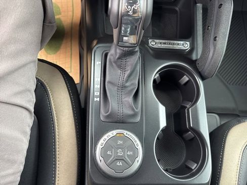 New 2025 Ford Bronco Big Bend w/ Black Diamond Package image 26