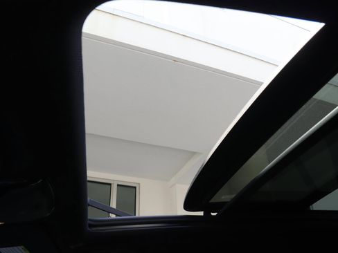 Used 2022 BMW X5 sDrive40i w/ M Sport Package image 24