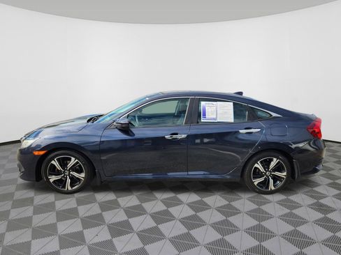 Used 2016 Honda Civic Touring image 5