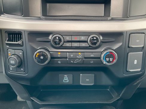 New 2025 Ford F350 XL w/ STX Appearance Package AWD/4WD image 48