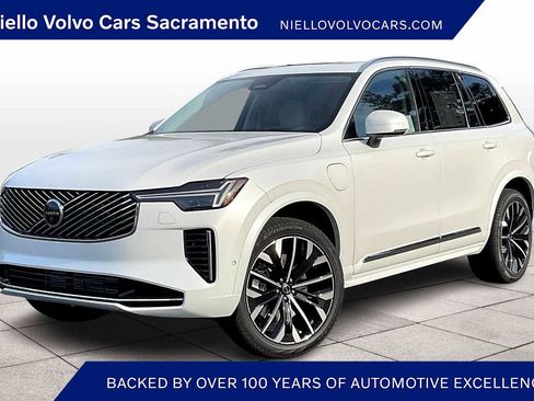 New 2026 Volvo XC90 T8 Ultra image 1