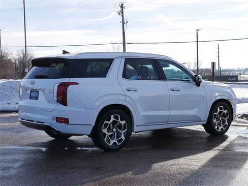Used 2021 Hyundai Palisade Calligraphy image 7