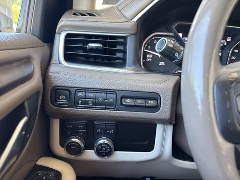 Certified 2021 GMC Yukon Denali w/ Denali Premium Package AWD/4WD image 18