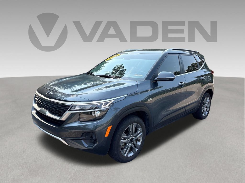 Used 2021 Kia Seltos S AWD/4WD image 1