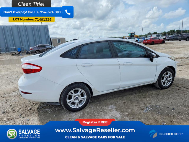 Used 2016 Ford Fiesta SE FWD image 4