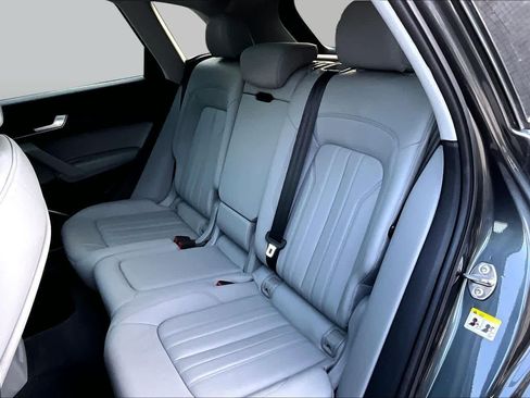 Used 2022 Audi Q5 2.0T Premium AWD/4WD image 20
