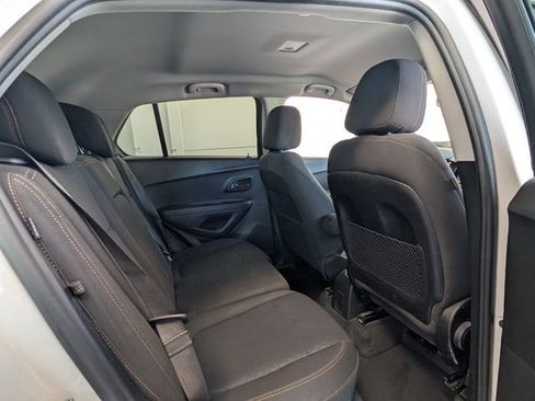 Certified 2020 Chevrolet Trax LS w/ Tint and Cruise Package image 12