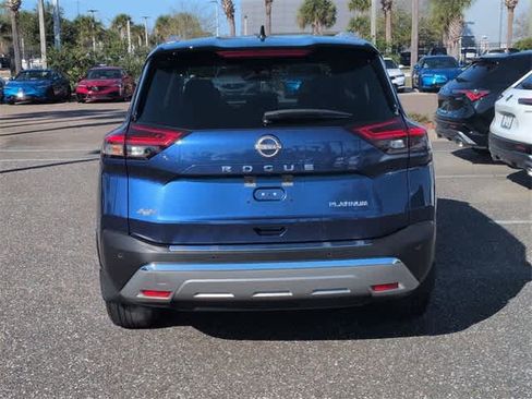 Used 2023 Nissan Rogue Platinum w/ Platinum Premium Package image 7