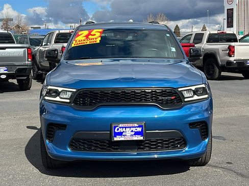 Used 2025 Dodge Durango GT AWD/4WD image 2