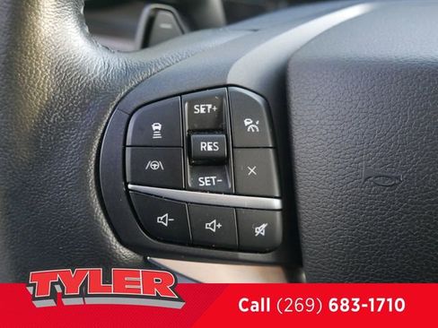 Used 2020 Ford Explorer Limited image 29