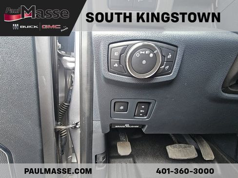 Used 2022 Ford F350 Platinum w/ FX4 Off-Road Package AWD/4WD image 10
