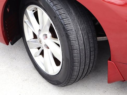 Used 2013 Nissan Altima 2.5 SL w/ Technology Pkg FWD image 10