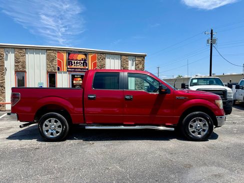 Used 2010 Ford F150 XLT RWD image 2