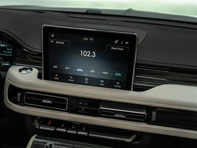 Used 2023 Lincoln Aviator Black Label w/ Dynamic Handling Package AWD/4WD image 33