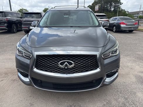 Used 2019 INFINITI QX60 Luxe w/ Sensory Package image 2
