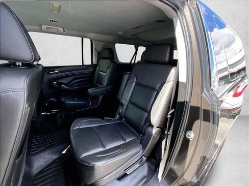 Used 2019 GMC Yukon XL SLT image 27