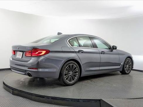 Used 2019 BMW 530e RWD image 7