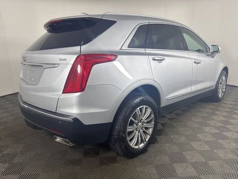 Used 2017 Cadillac XT5 Luxury w/ Driver Awareness Package image 3