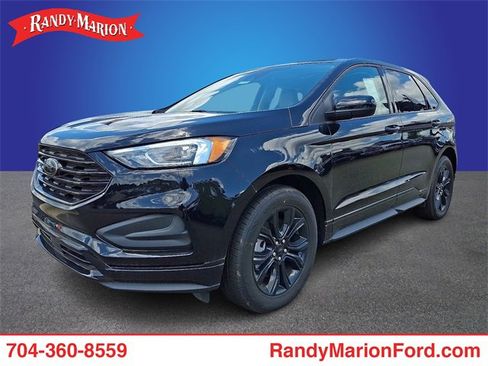 New 2024 Ford Edge SE w/ Black Appearance Package image 1