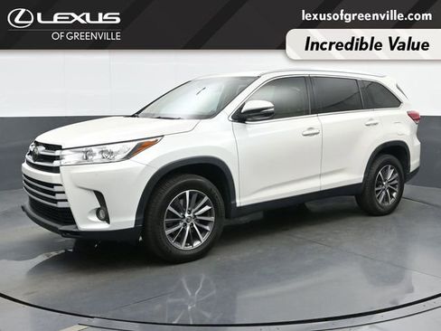 Used 2019 Toyota Highlander XLE image 4