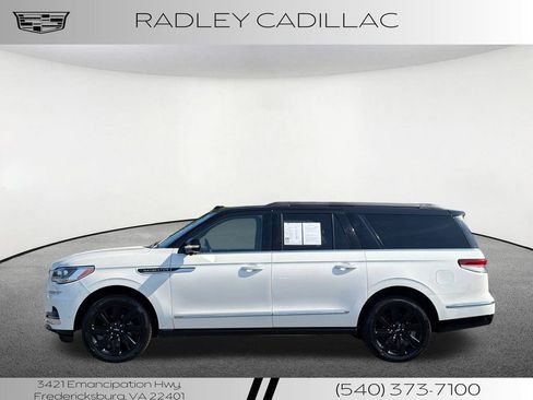 Used 2024 Lincoln Navigator L Black Label AWD/4WD image 17
