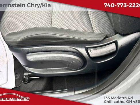 Used 2024 Kia Soul LX w/ Option Group 015 FWD image 16