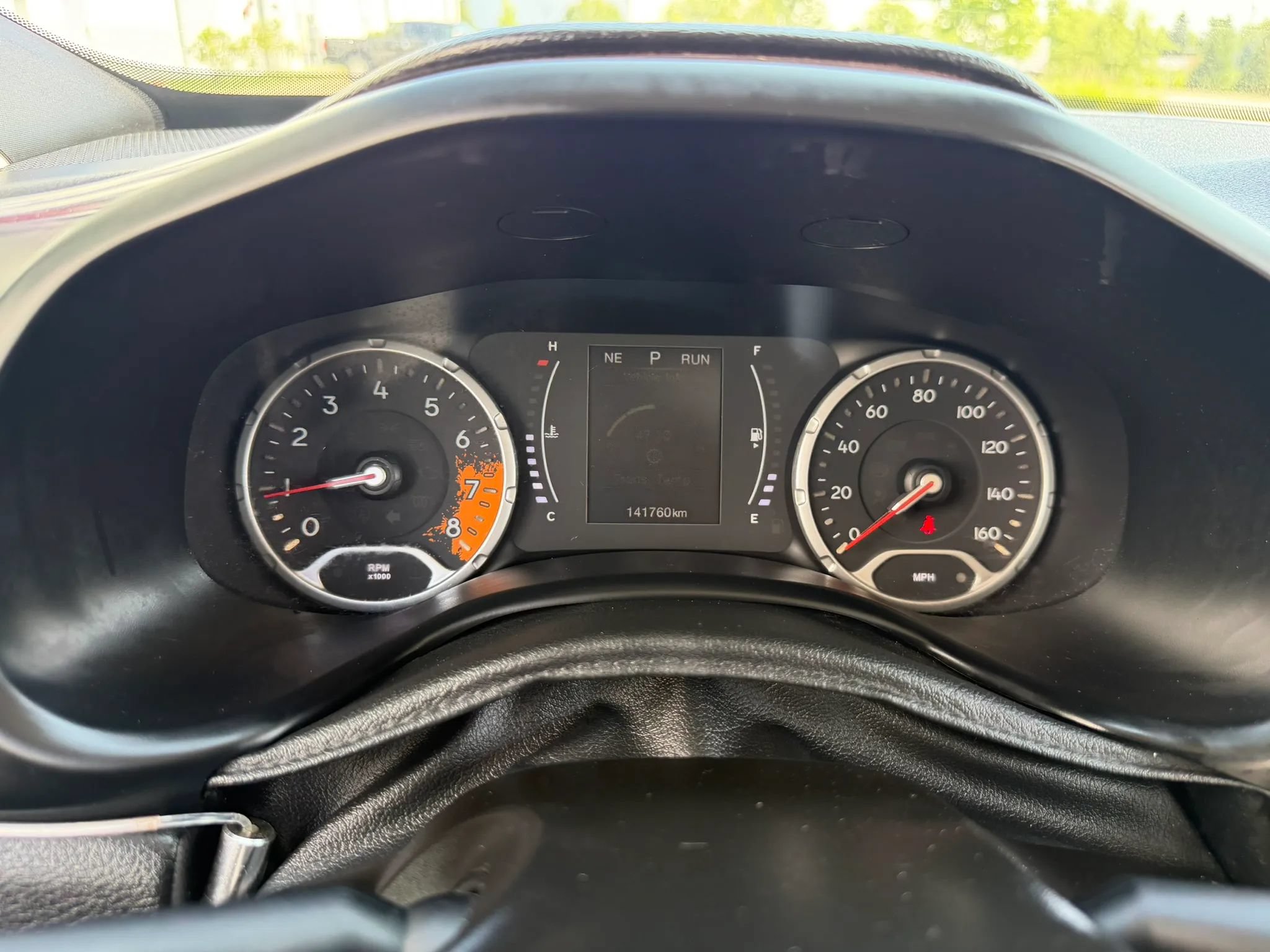 Used 2018 Jeep Renegade Latitude FWD image 28