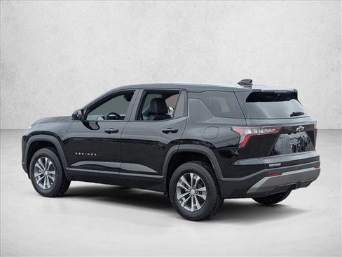 New 2026 Chevrolet Equinox LT w/ Convenience Package II FWD image 7