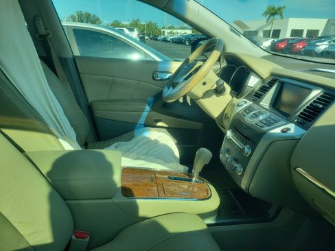 Used 2012 Nissan Murano LE FWD image 10