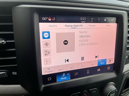 Used 2022 RAM 1500 Express w/ Wheel & Sound Group image 27