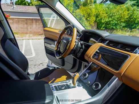Used 2022 Land Rover Range Rover Sport SVR AWD/4WD image 65