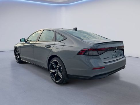 Used 2026 Honda Accord Sport image 4
