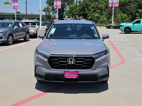 Used 2025 Honda CR-V LX image 2