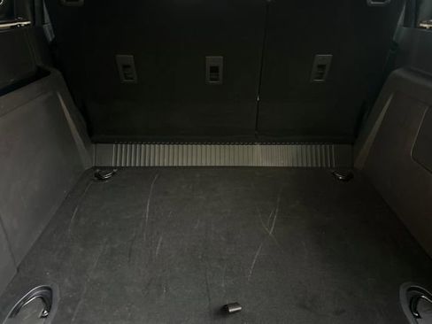 Used 2025 Ford Bronco Outer Banks image 13