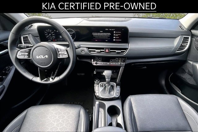 Certified 2026 Kia Seltos EX FWD image 14