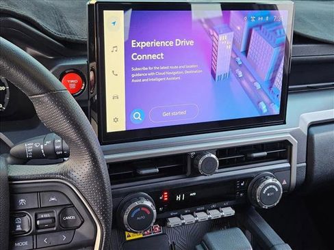 Used 2025 Toyota 4Runner TRD Off-Road Premium image 14