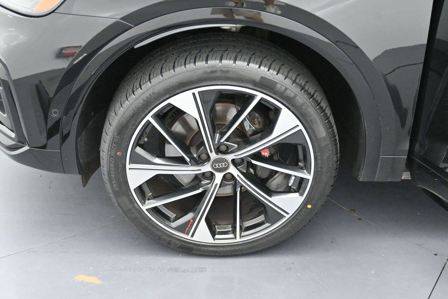 Used 2024 Audi SQ5 Prestige AWD/4WD image 34