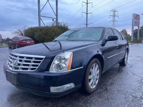 Used 2006 Cadillac DTS Luxury I image 2
