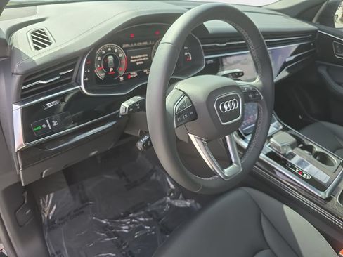 Used 2026 Audi Q8 Premium Plus AWD/4WD image 25
