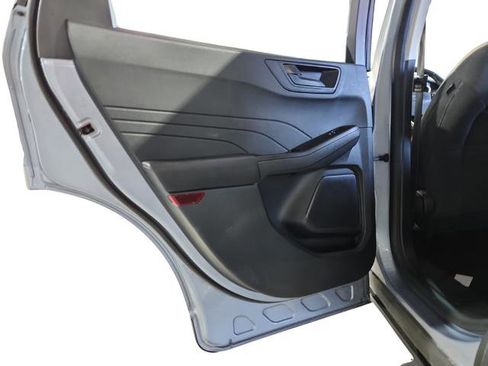Used 2022 Ford Escape SE w/ Cold Weather Package FWD image 19