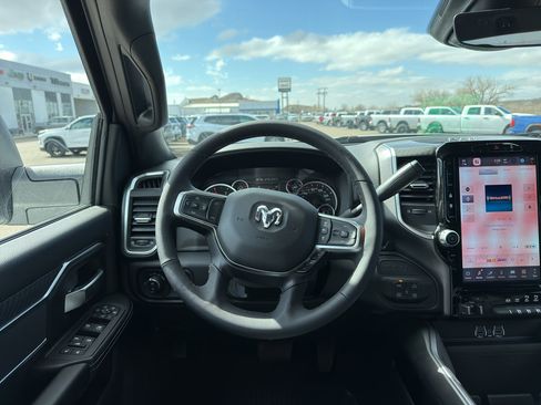 New 2026 RAM 2500 Big Horn AWD/4WD image 18