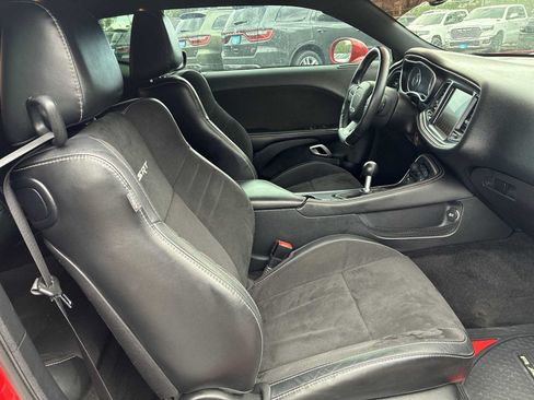 Used 2016 Dodge Challenger SRT w/ Technology Group RWD image 25