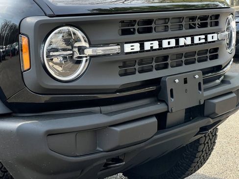 New 2026 Ford Bronco 2-Door w/ Sasquatch Package image 2