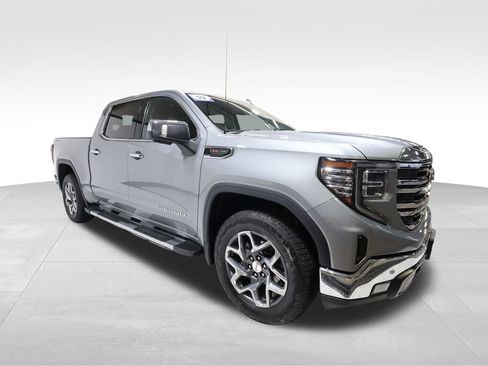 Used 2023 GMC Sierra 1500 SLT w/ SLT Premium Plus Package image 6