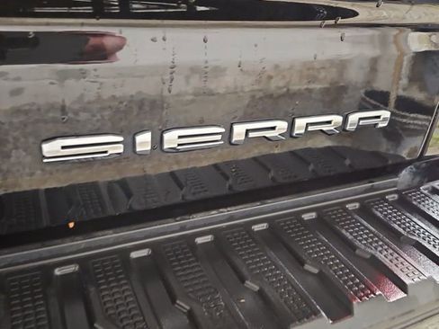 Used 2022 GMC Sierra 1500 Denali Ultimate image 32