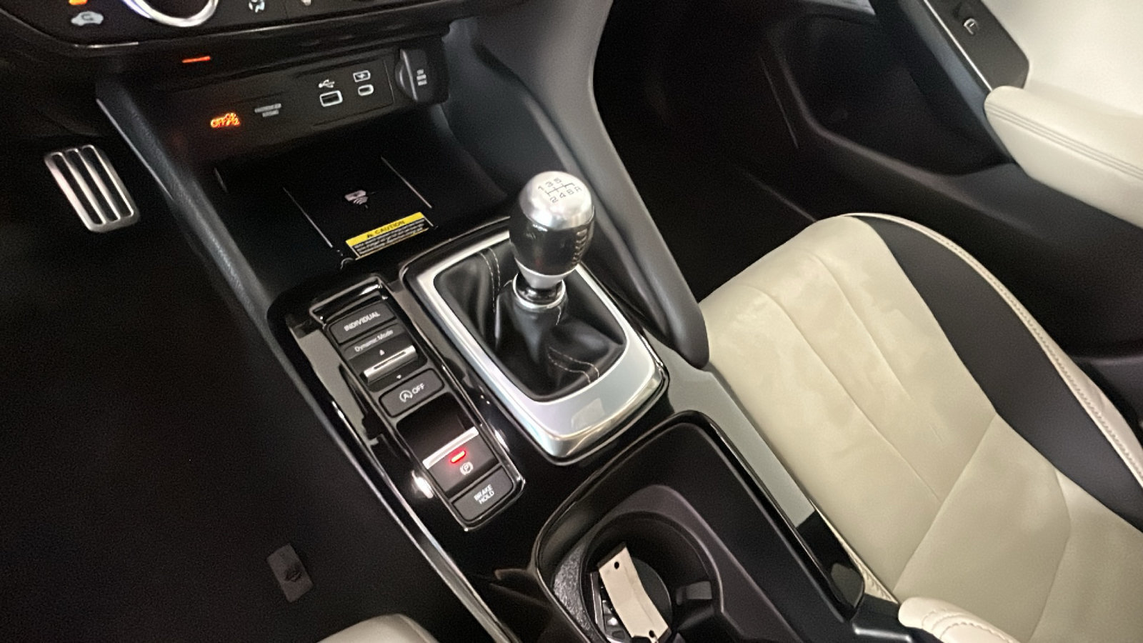 Used 2024 Acura Integra A-Spec w/ Technology Package FWD image 23