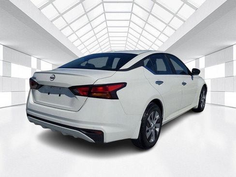 New 2025 Nissan Altima 2.5 S image 4