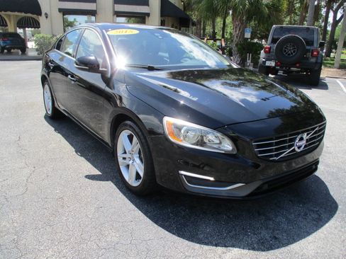 Used 2015 Volvo S60 T5 Premier w/ Convenience Package FWD image 2