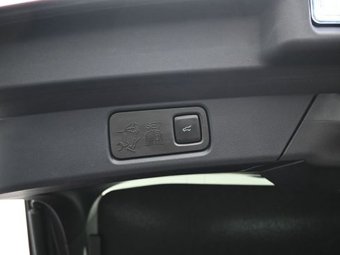 Certified 2023 Ford Mustang Mach-E GT image 28